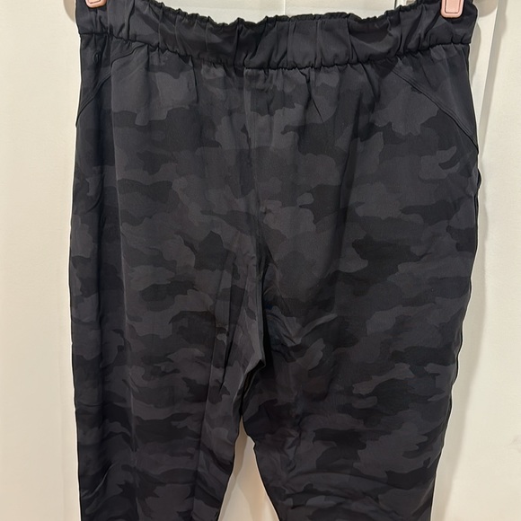 lululemon Stretch High Rise pant - Picture 2 of 4